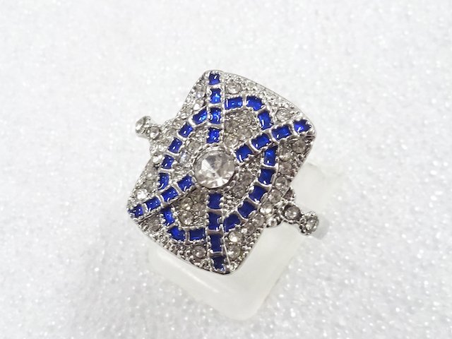 クリスタル　指輪(21号)